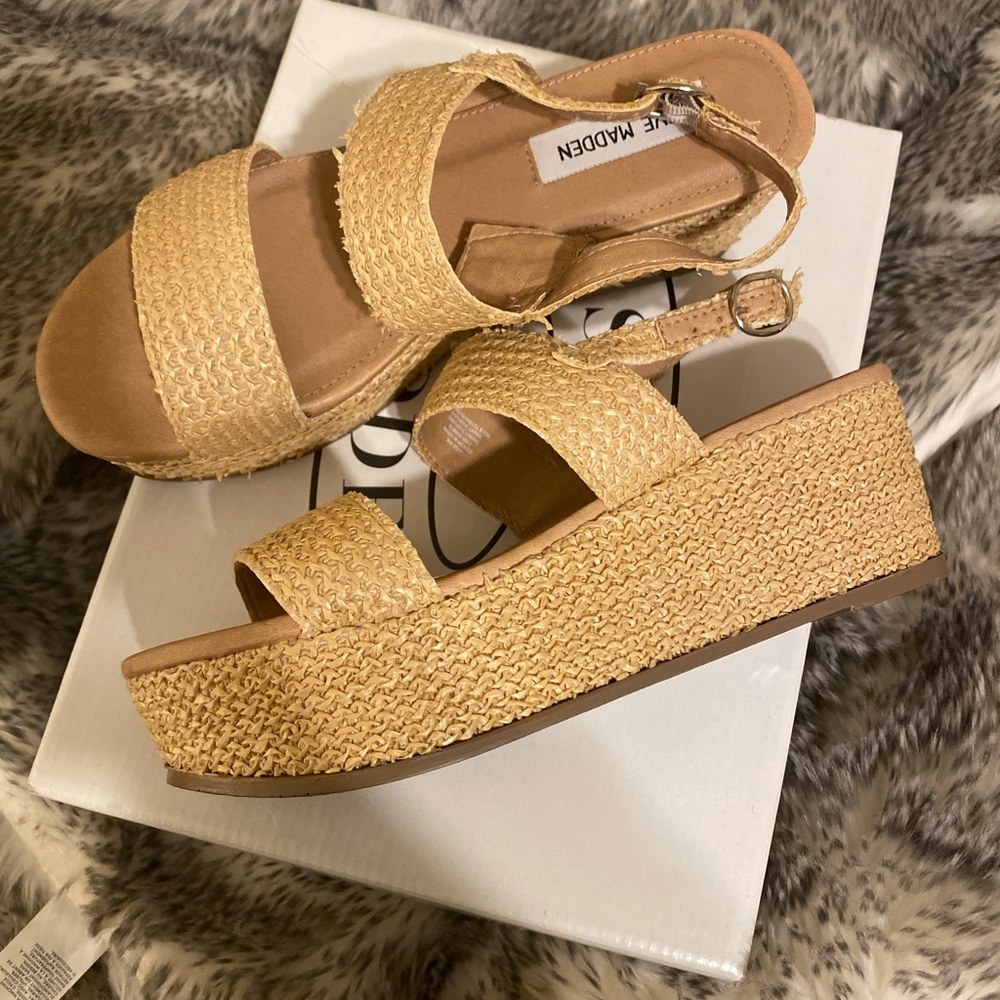 Steve Madden Womens platform sandals - Picture 2 of 5